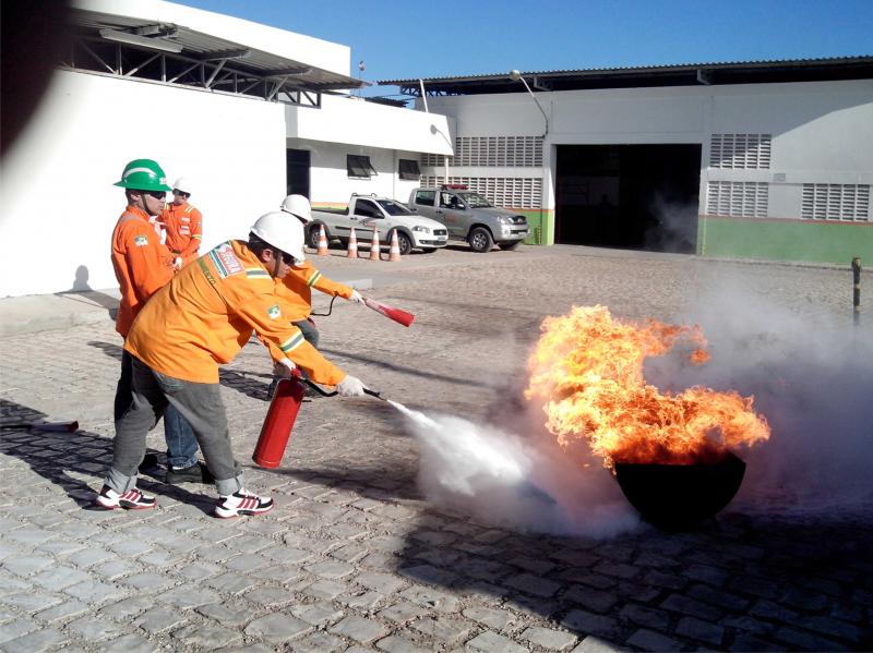 Curso de prevenção e combate a incêndio